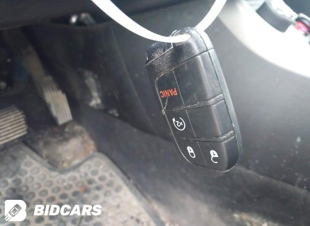 3C4NJDBB3JT100106 2018 Jeep Compass photo no. 11