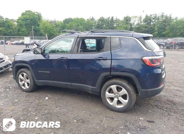 3C4NJDBB3JT100106 2018 Jeep Compass photo no. 14