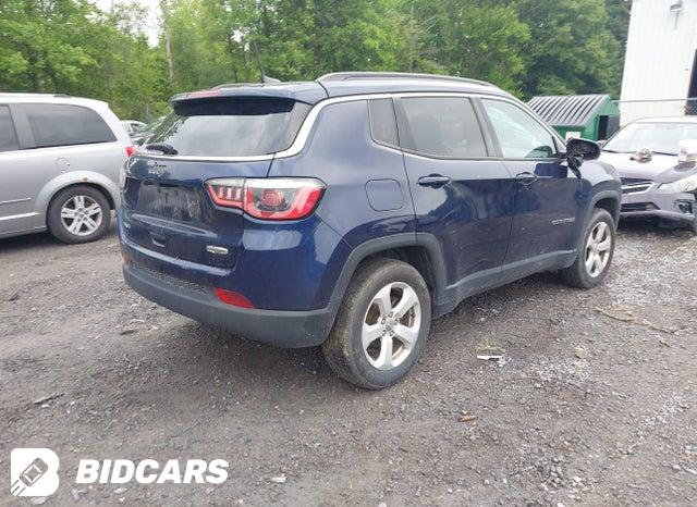 3C4NJDBB3JT100106 2018 Jeep Compass photo no. 4