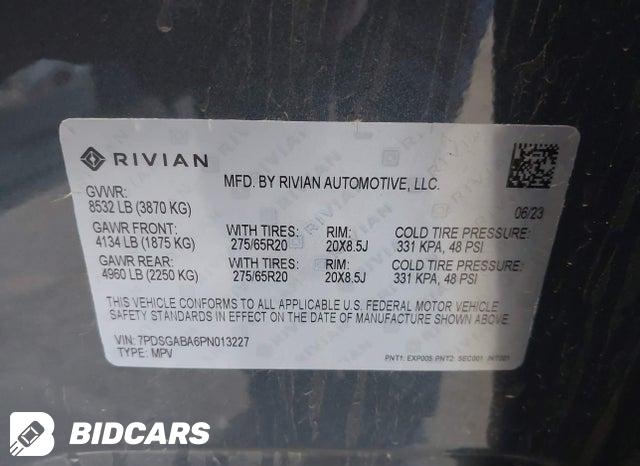 7PDSGABA6PN013227 2023 Rivian R1S photo no. 9