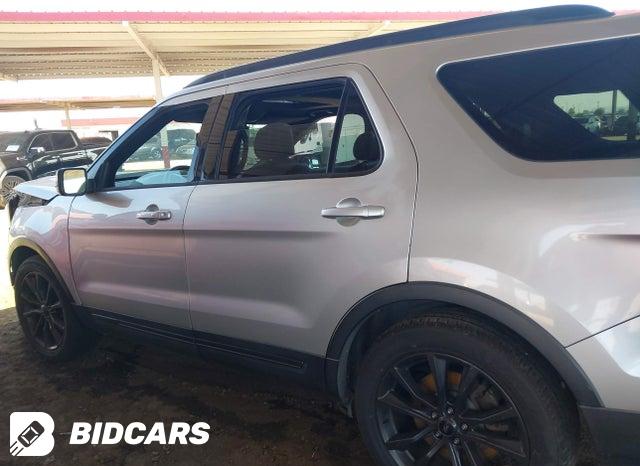 1FM5K7D87HGD41824 2017 Ford Explorer photo no. 13