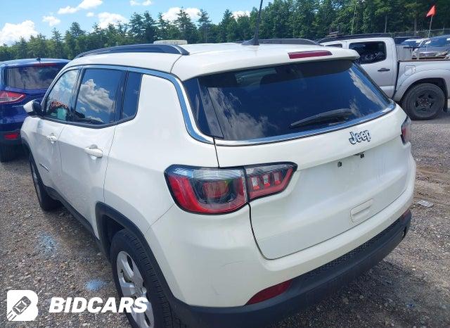 3C4NJDBB0KT807326 2019 Jeep Compass photo no. 3