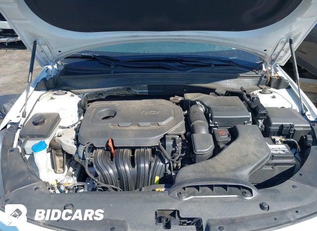 5XXGU4L39GG063848 2016 KIA Optima photo no. 10