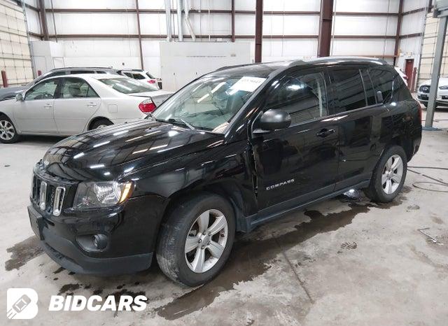 1C4NJDBB2GD662500 2016 Jeep Compass photo no. 2