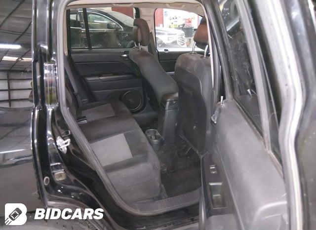1C4NJDBB2GD662500 2016 Jeep Compass photo no. 8