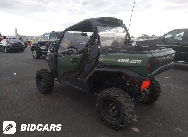 3JB1TAJ46NK000087 2022 Can-Am Commander photo no. 3