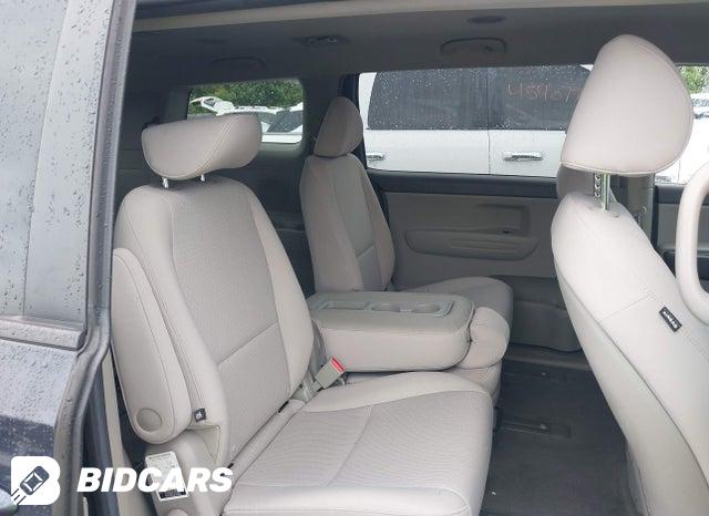 KNDMB5C11H6219880 2017 KIA Sedona photo no. 8