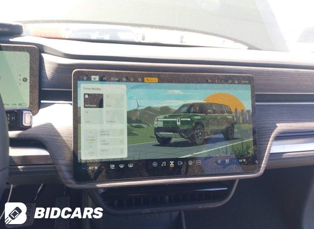 7PDSGGBA9TN076206 2026 Rivian R1S photo no. 19
