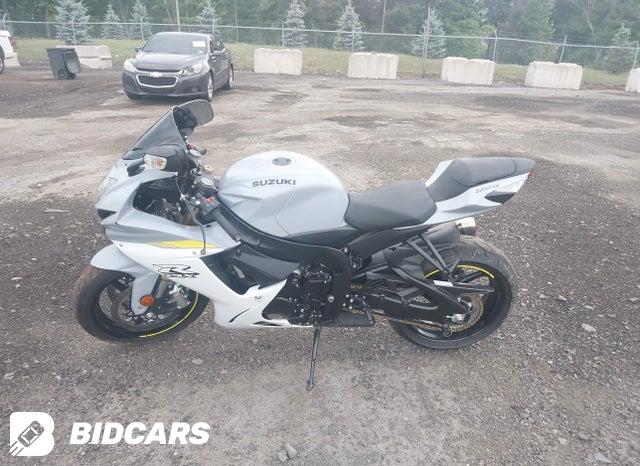 JS1GR7MA4N7101194 2022 Suzuki GSX-R750 photo no. 13