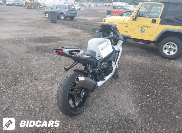 JS1GR7MA4N7101194 2022 Suzuki GSX-R750 photo no. 4