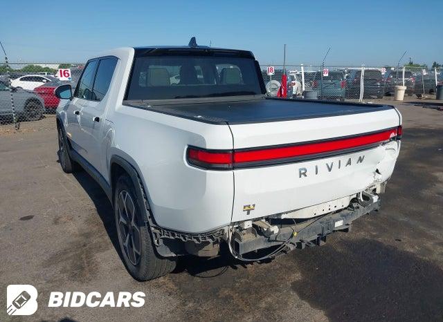 7FCTGAAA3NN013254 2022 Rivian R1T photo no. 3