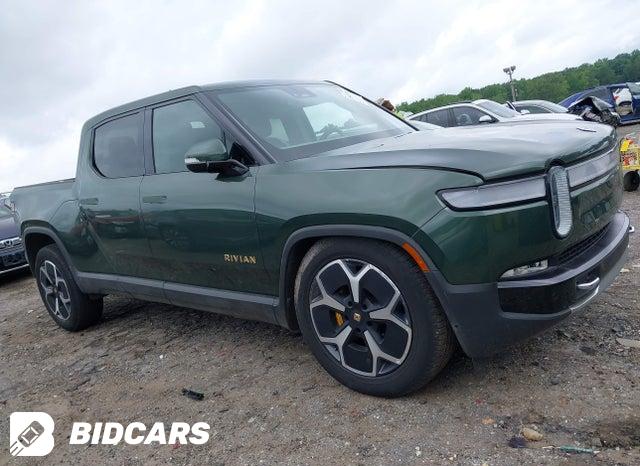 7FCTGAAA8PN020784 2023 Rivian R1T photo no. 1