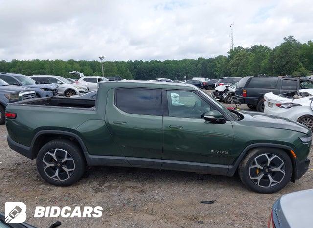 7FCTGAAA8PN020784 2023 Rivian R1T photo no. 13
