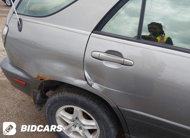 JTJHF10UX30312676 2003 Lexus RX photo no. 13