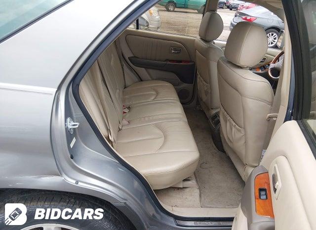 JTJHF10UX30312676 2003 Lexus RX photo no. 8