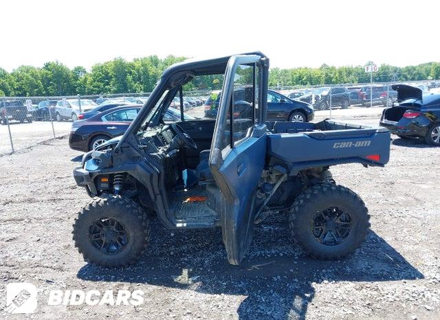 3JBKVAX49TK001544 2026 Can-Am Defender photo no. 13
