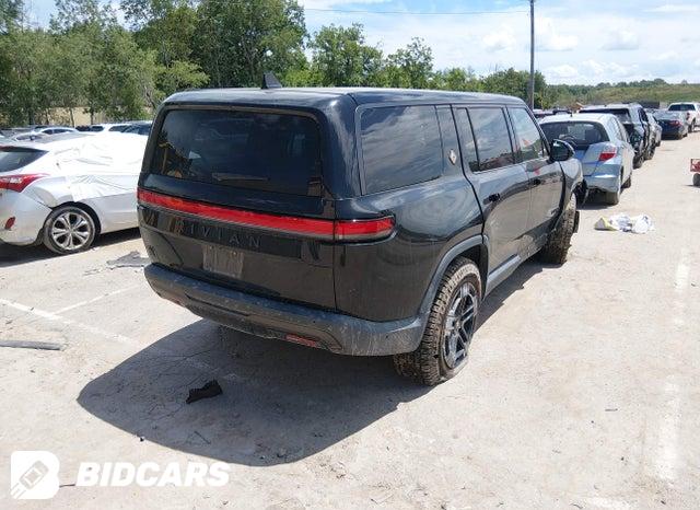 7PDSGCBA3TN079143 2026 Rivian R1S photo no. 4