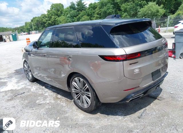 SAL1L9FU5PA131643 2023 Land Rover Range Rover photo no. 3