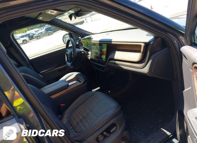 7PDSGCBP2SN057864 2025 Rivian R1S photo no. 5