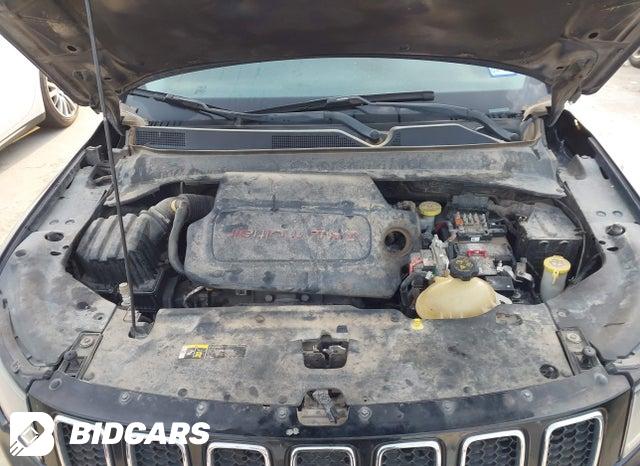3C4NJCAB4JT214949 2018 Jeep Compass photo no. 10