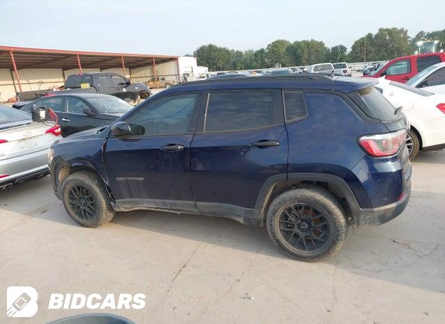 3C4NJCAB4JT214949 2018 Jeep Compass photo no. 13
