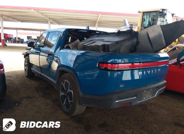 7FCTGAAA3PN018022 2023 Rivian R1T photo no. 3