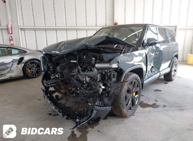 2025 Rivian R1S — VIN 7PDSGCBP9SN060728, şəkil 2