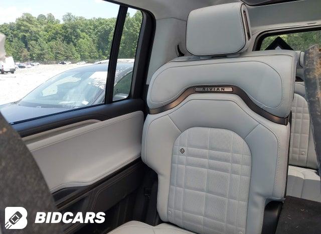 2025 Rivian R1S — VIN 7PDSGCBP9SN060728, şəkil 8
