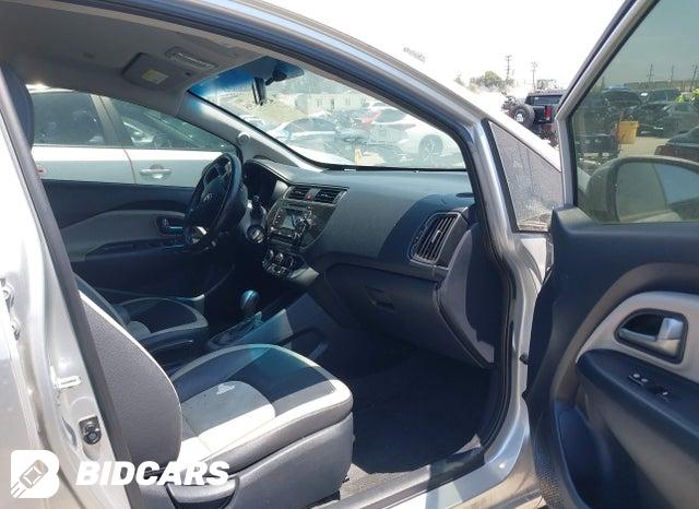 KNADN5A37G6677690 2016 KIA Rio photo no. 5
