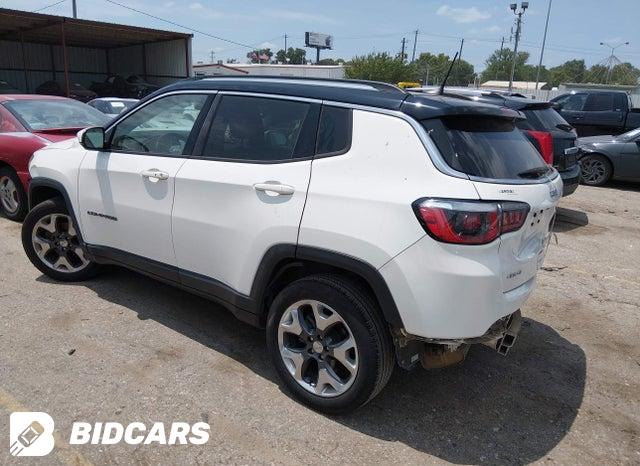 3C4NJDCB8JT175205 2018 Jeep Compass photo no. 3