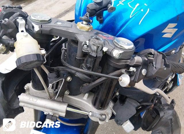 JS1GT78A6D2102399 2013 Suzuki GSX-R1000 photo no. 13