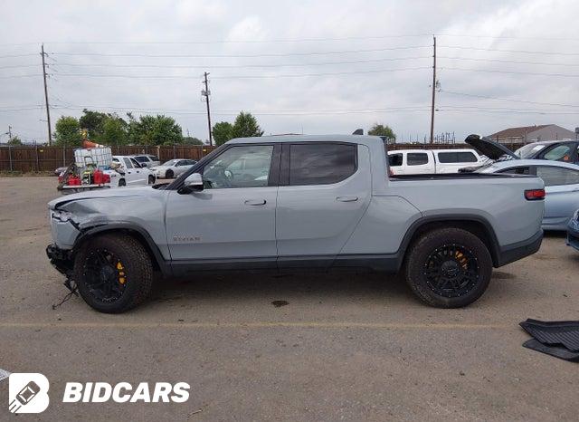 7FCTGAAA5NN009948 2022 Rivian R1T photo no. 15