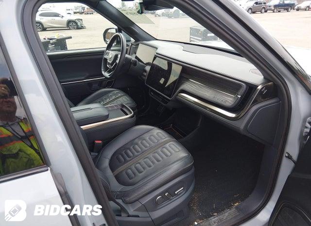 7FCTGAAA5NN009948 2022 Rivian R1T photo no. 5