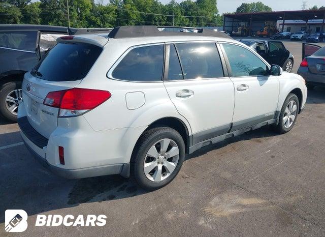 4S4BRCGC4A3336892 2010 Subaru Outback photo no. 4