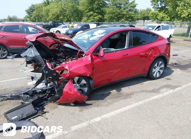 7SAYGDEE3PF699472 2023 Tesla Model Y photo no. 2