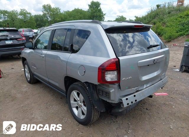 1C4NJDBB2GD797184 2016 Jeep Compass photo no. 3