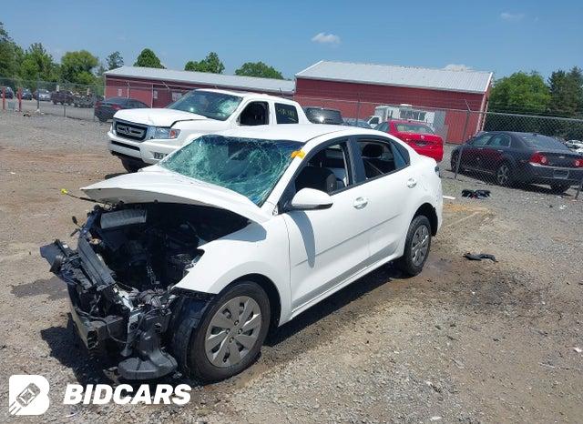 3KPA24AD8LE317253 2020 KIA Rio photo no. 2
