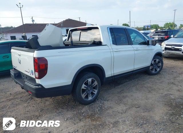 5FPYK2F68KB001784 2019 Honda Ridgeline photo no. 4