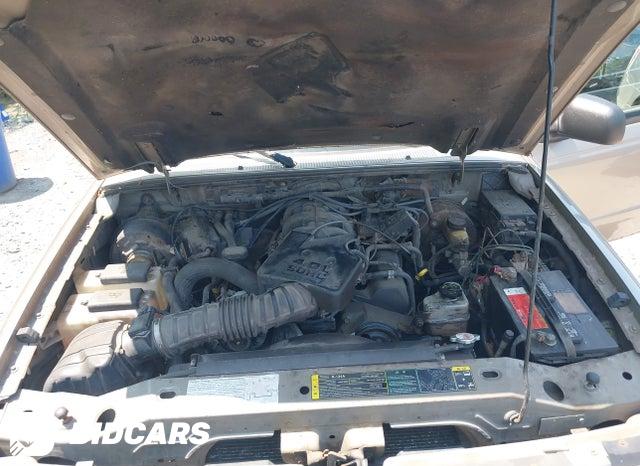 1FTYR15E13PB18055 2003 Ford Ranger photo no. 10