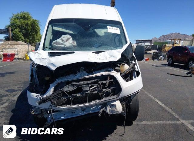 2017 Ford Transit — VIN 1FTYR3XM5HKA21042, şəkil 13