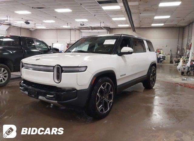 2025 Rivian R1S — VIN 7PDSGBBA8SN062797, şəkil 2