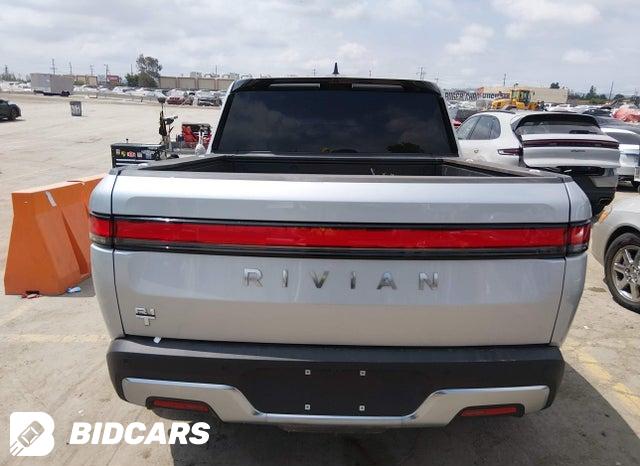 7FCTGCAA9RN03036 2024 Rivian R1T photo no. 15