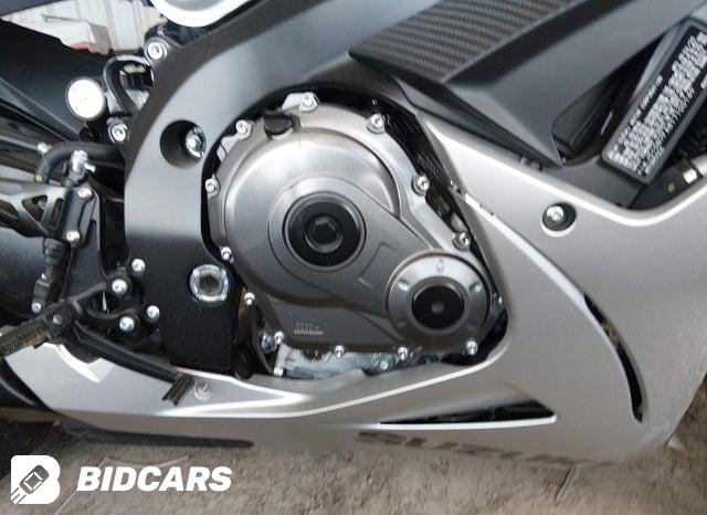 JS1GN7FA8T7100149 2026 Suzuki GSX-R600 photo no. 8