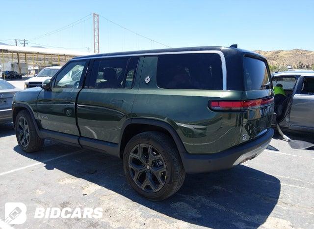 7PDSGBBAXSN069279 2025 Rivian R1S photo no. 3