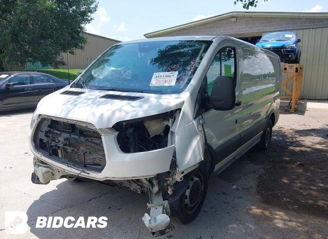 1FTYE1YM5HKA67856 2017 Ford Transit-150 photo no. 2