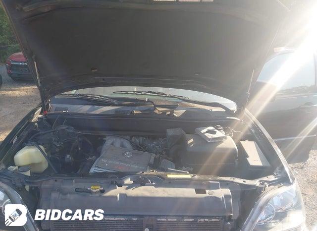JT6HF10U3Y0105077 2000 Lexus RX photo no. 10
