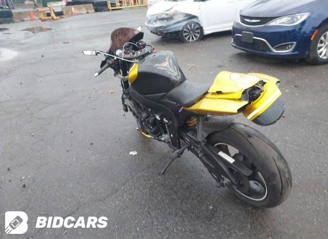 JS1GR7KA072101468 2007 Suzuki GSX-R750 photo no. 3