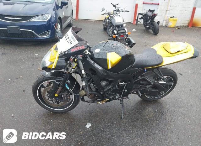 JS1GR7KA072101468 2007 Suzuki GSX-R750 photo no. 9