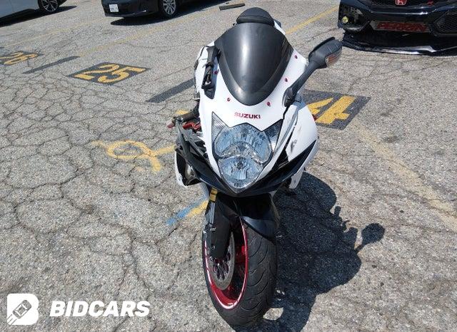 JS1GR7MA6H2101084 2017 Suzuki GSX-R750 photo no. 13