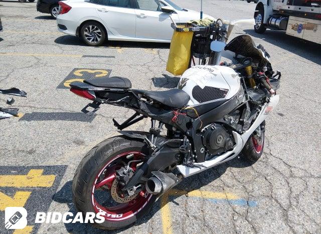 JS1GR7MA6H2101084 2017 Suzuki GSX-R750 photo no. 4